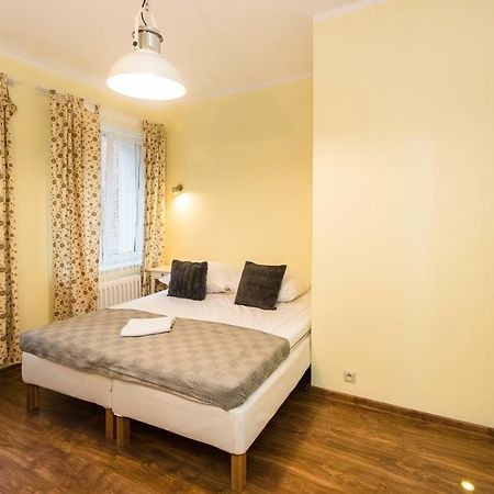 Apartament Przy Walach Chrobrego Estetino Exterior foto