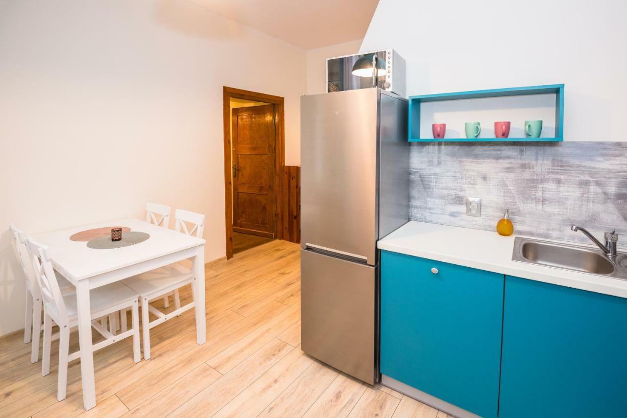 Apartament Przy Walach Chrobrego Estetino Exterior foto