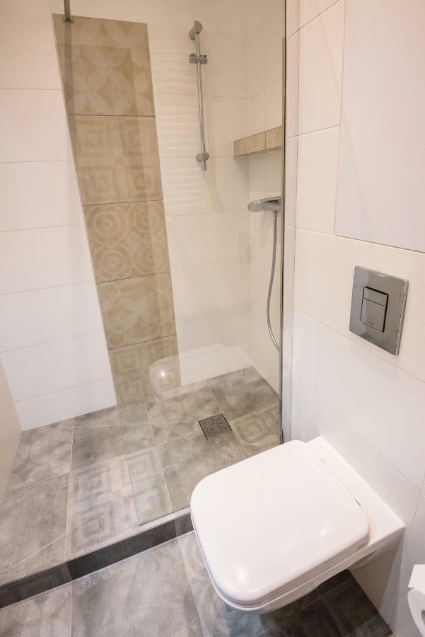 Apartament Przy Walach Chrobrego Estetino Exterior foto